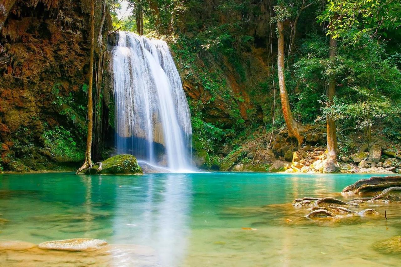 Oyo 75339 Full Frame Resort Καντσαναμπούρι Εξωτερικό φωτογραφία